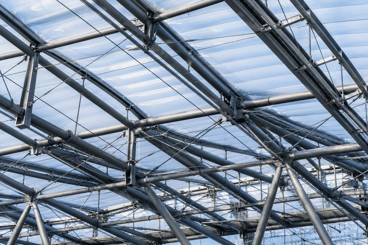 Steel grid structure supporting ETFE roof cushions