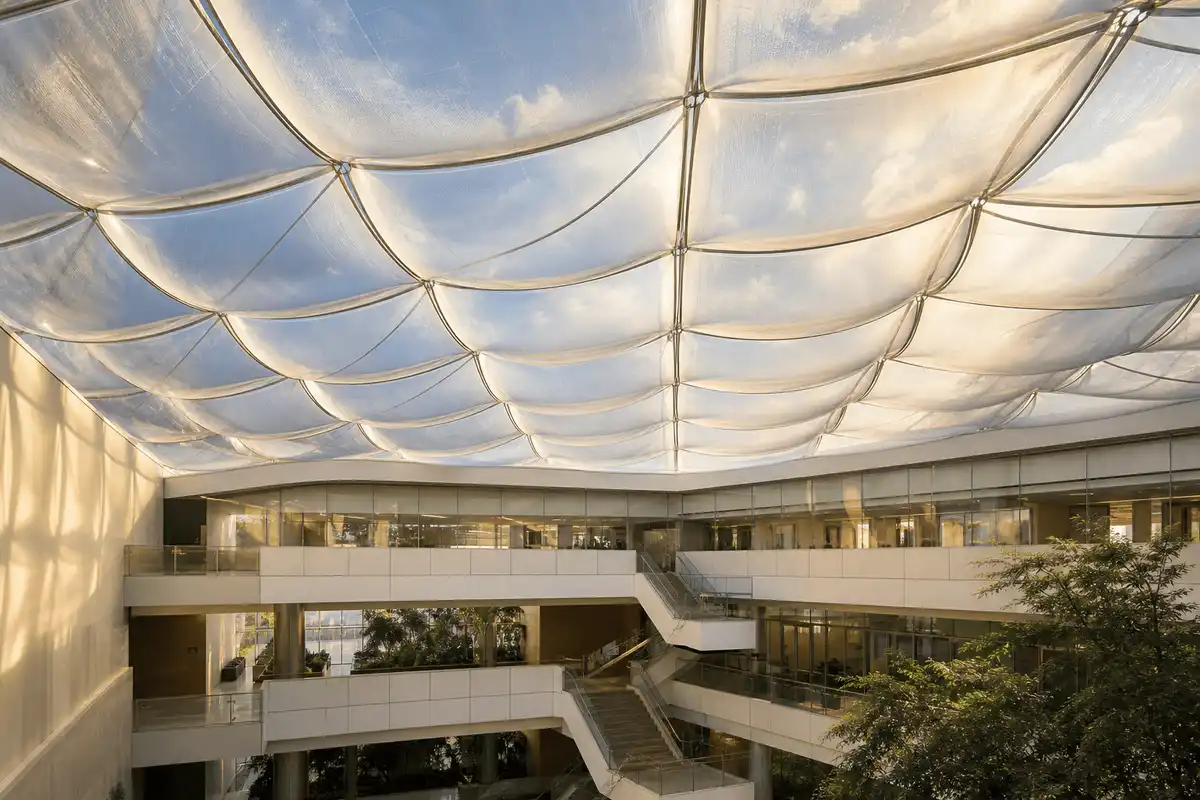 ETFE Air Cushion Roof for Healthcare Facility ETFE Roofing