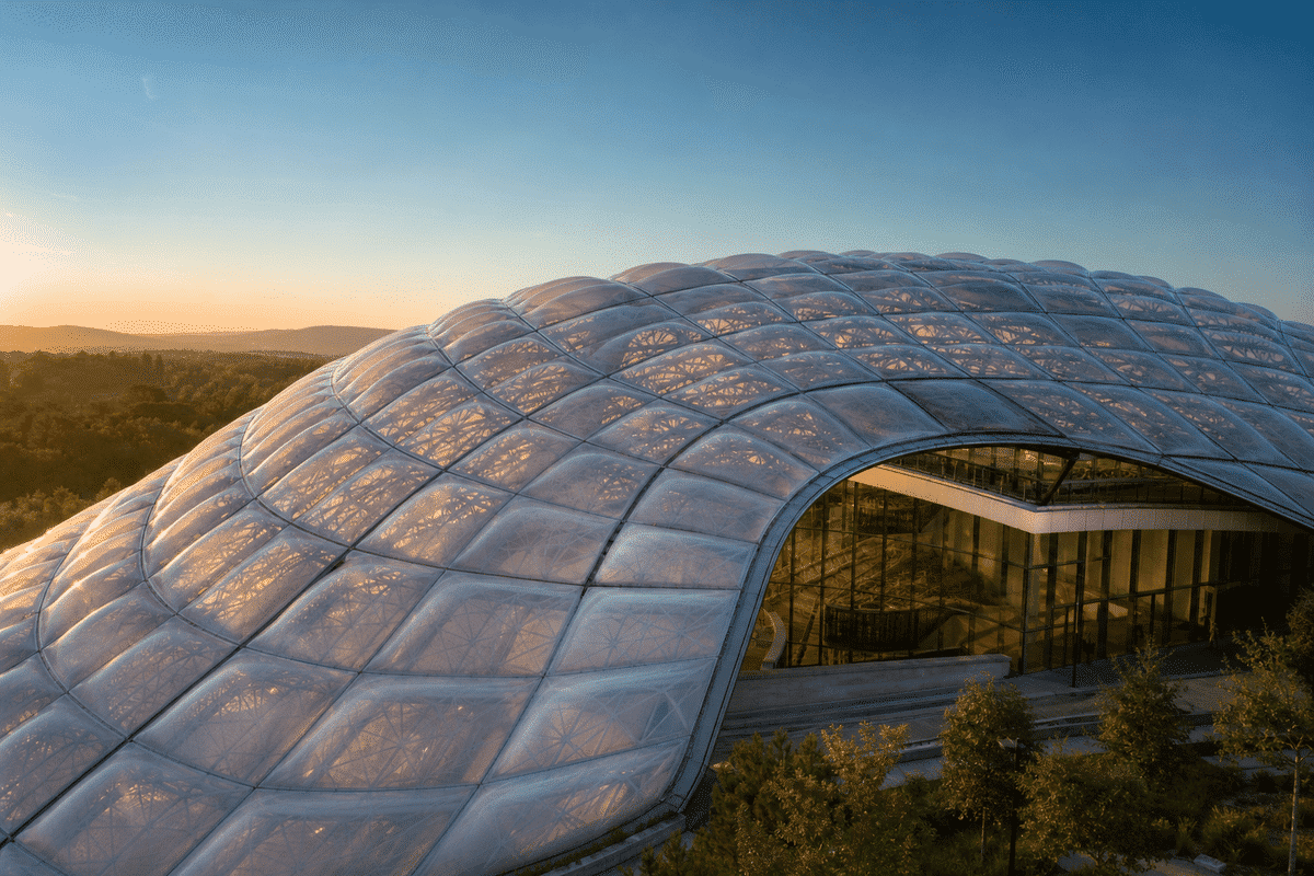 Freeform curved ETFE cushion field on a university atrium