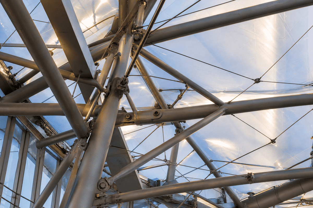 Steel grid structure supporting ETFE roof cushions