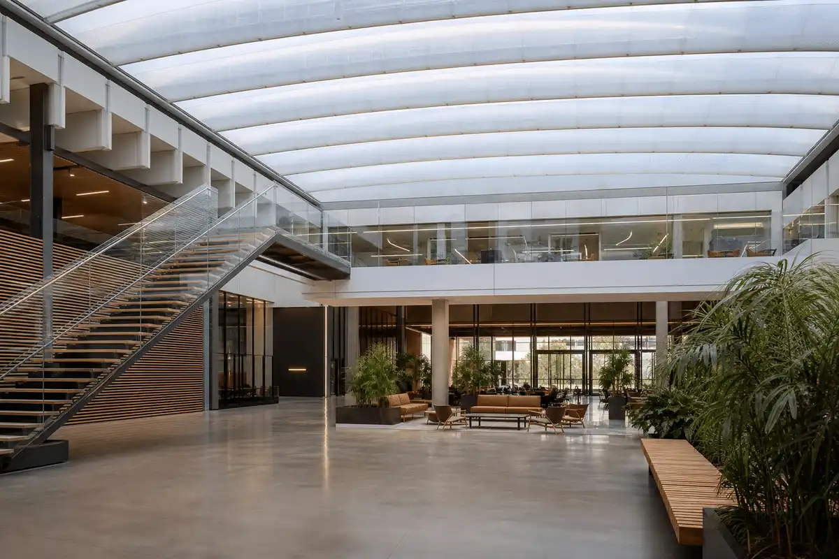 Corporate Headquarters ETFE Project overview — daylit ETFE space