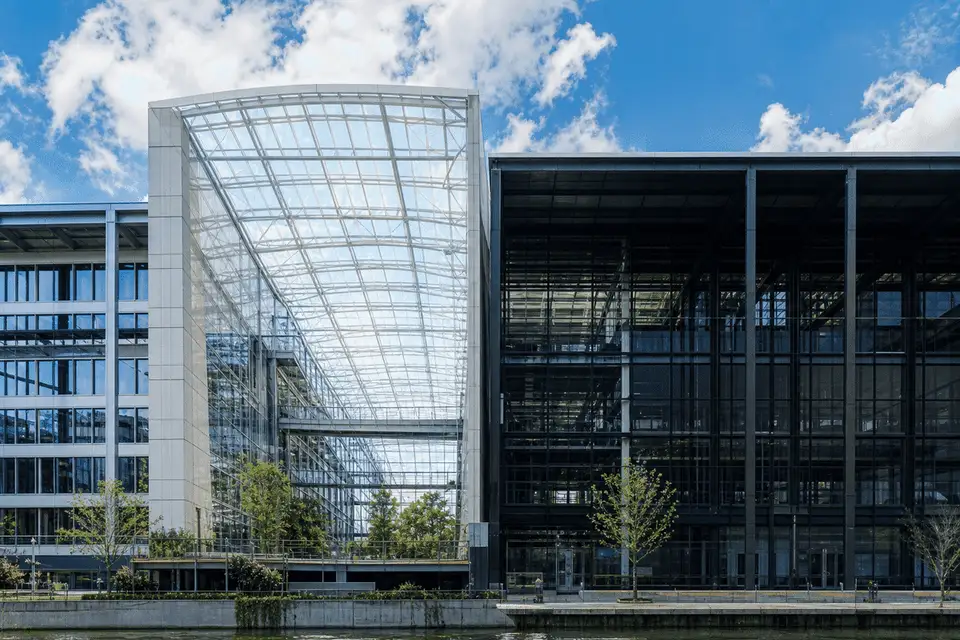 etfe sustainability benefits compare — ETFE Sustainability Benefits